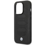 BMW BMHMP14L22RPSK Black Leather Seats Pattern MagSafe Kryt iPhone 14 Pro