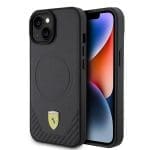 Ferrari FEHMP15SPTEK Black Hardcase Carbon Metal Logo Magsafe Kryt iPhone 15