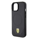 Ferrari FEHMP15SPTEK Black Hardcase Carbon Metal Logo Magsafe Kryt iPhone 15