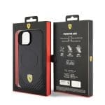 Ferrari FEHMP15SPTEK Black Hardcase Carbon Metal Logo Magsafe Kryt iPhone 15