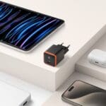 Spigen Ee301Eu Arcstation Essential Charger 30W Black