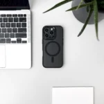 Magnetic Collection MagSafe Case Black Kryt iPhone 16 Plus