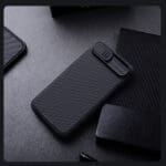 Nillkin CamShield PRO Apple Black Kryt iPhone 16e