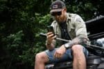 Tactical MagForce Hyperstealth 2.0 Black/Yellow Kryt iPhone 16