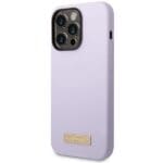 Guess GUHMP14LSBPLU Purple Hardcase Silicone Logo Plate MagSafe Kryt iPhone 14 Pro