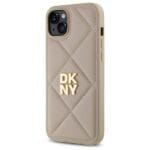 DKNY DKHCP15MPQDSLE Beige Quilted Stack Logo Kryt iPhone 15 Plus