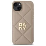 DKNY DKHCP15MPQDSLE Beige Quilted Stack Logo Kryt iPhone 15 Plus