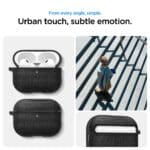 Spigen Urban Fit Apple Black Kryt AirPods Pro 3