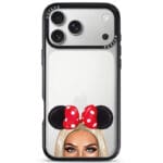 Blonde Girl With Ribbon Kryt iPhone 17 Pro