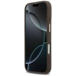 Guess Peony Hot Stamp MagSafe Brown Kryt iPhone 17